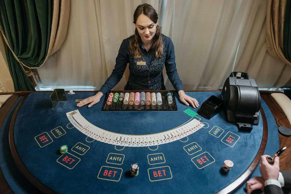 https://wolfy-casinos.com